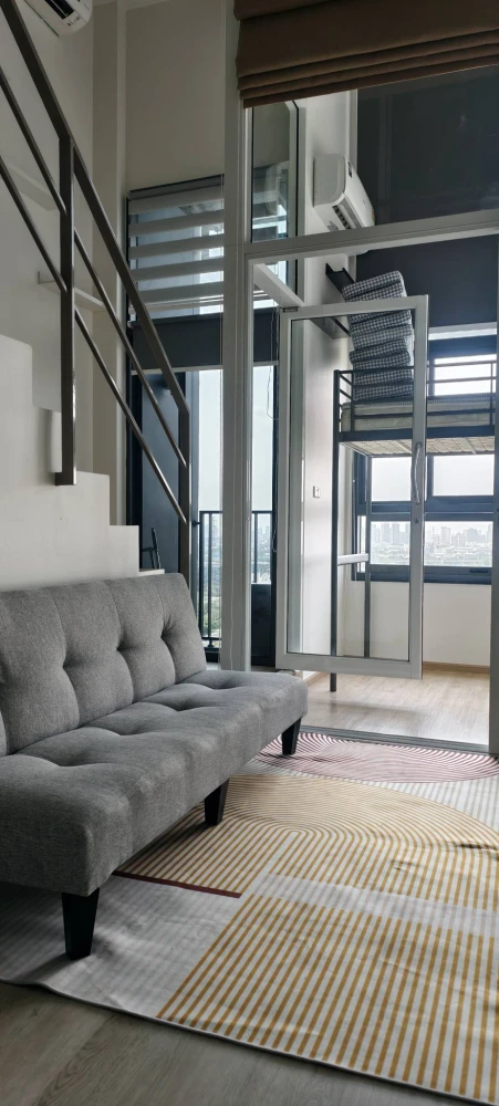 For sale or rent: Ideo New Rama 9 condo, ready to move in, fully furnished, amazing price. Book now, don't wait!