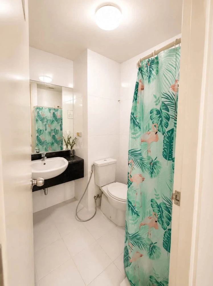 For sale or rent: The Parkland Srinakarin LakeSide condo. Ready to move in, fully furnished, great price. Book now!