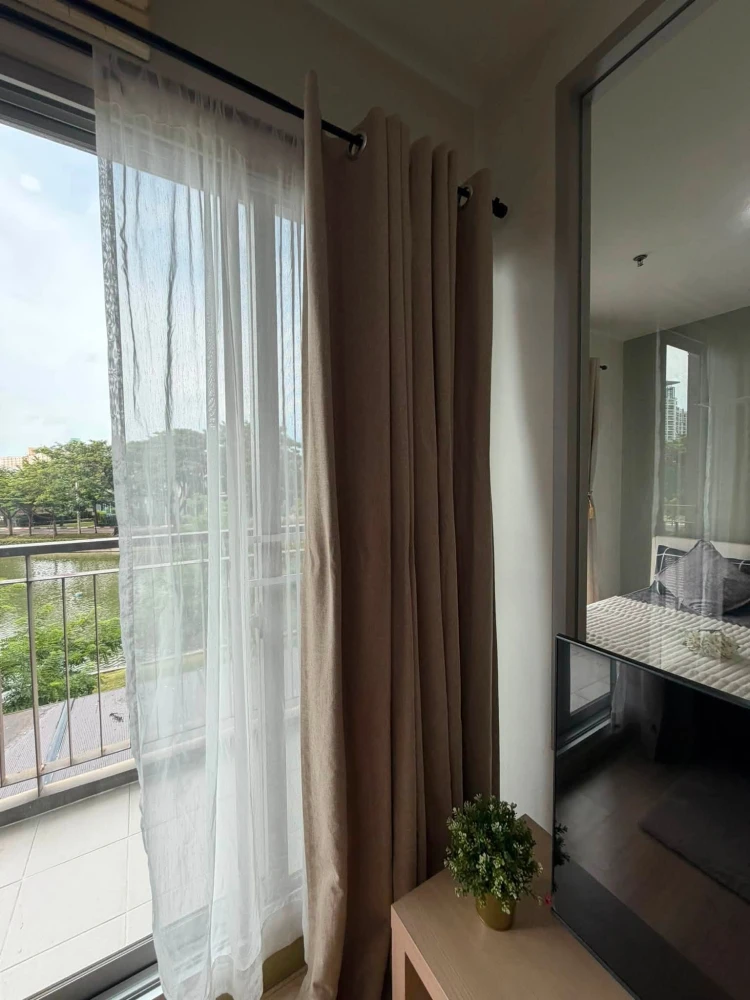 For sale or rent: The Parkland Srinakarin LakeSide condo. Ready to move in, fully furnished, great price. Book now!
