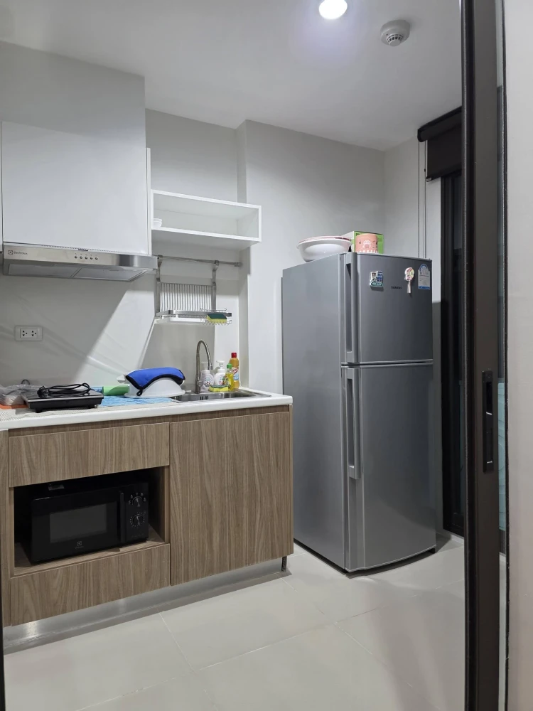 Condo for sale or rent at The Stage Taopoon Interchange. Move-in ready, fully equipped with amenities—book yours now!
