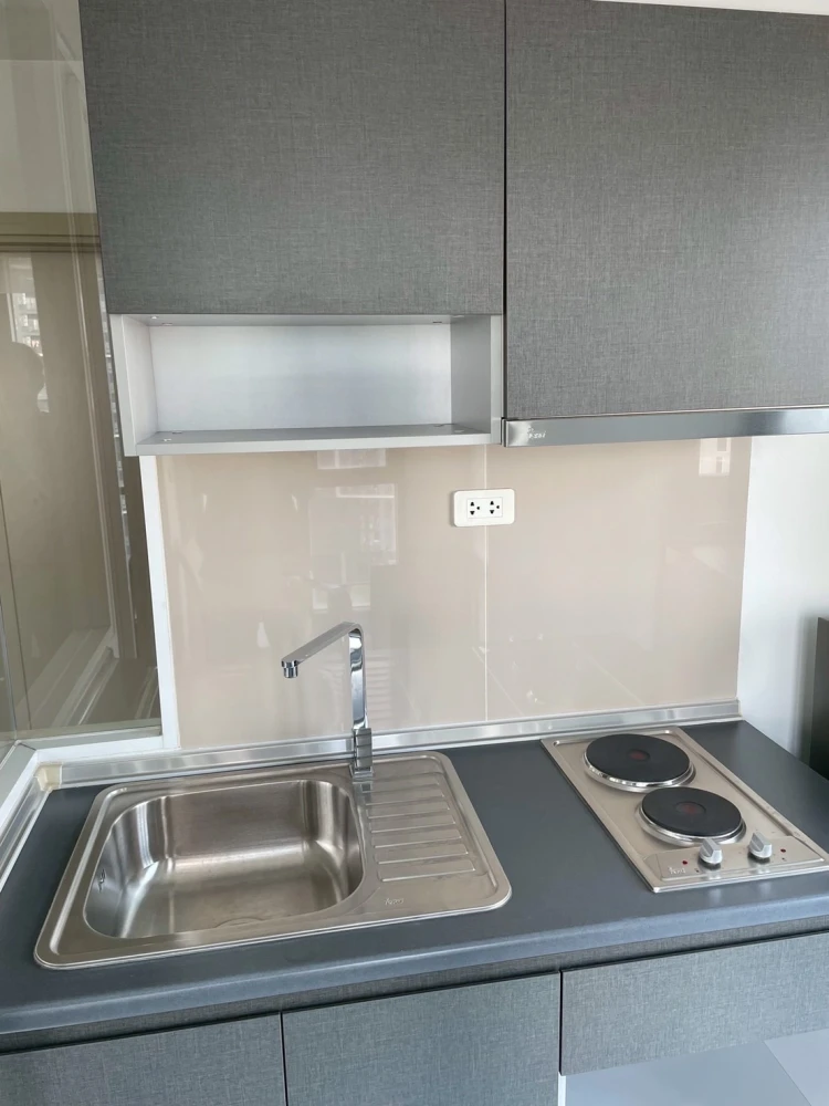 Condo for sale, The Base Rama 9 - Ramkhamhaeng, corner room, beautiful views on both sides, near the train, hurry up, don't miss it!!