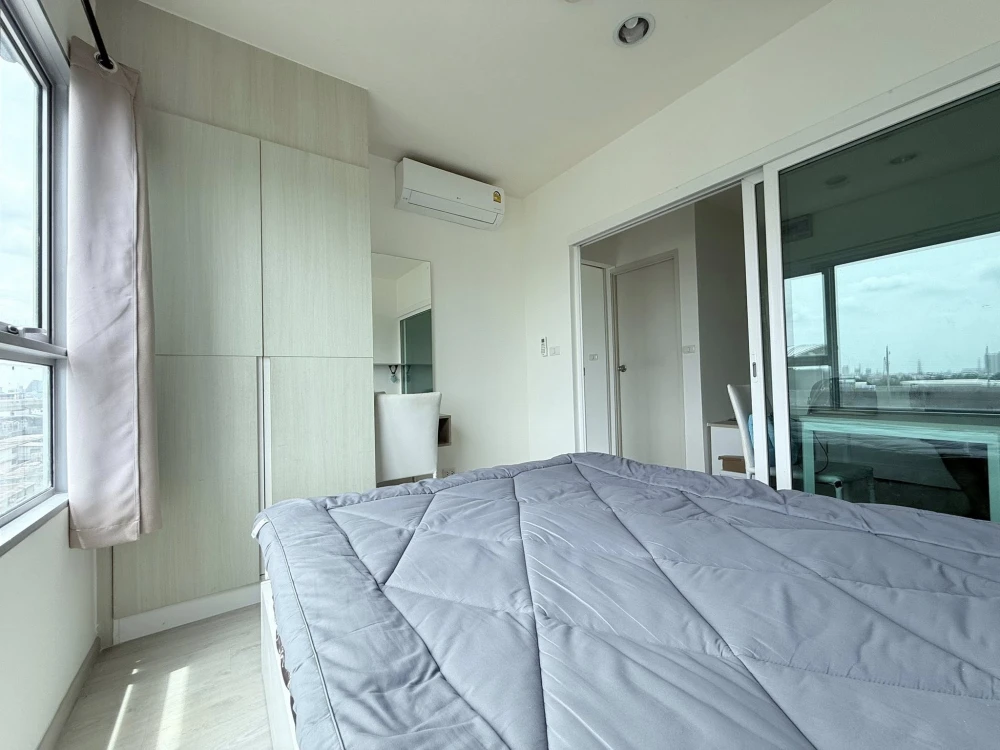Condo for sale, Aspire Ratchada-Wong Sawang, 8th floor, pool view, east side, don't miss it.