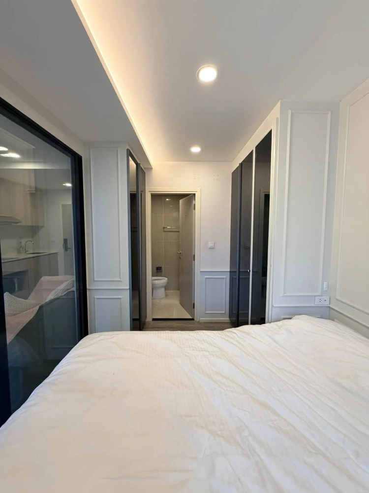 Condo for sale or rent at Icon Sukhumvit 77. The unit features a well-partitioned layout with clearly defined zones. Great price—book it now before it