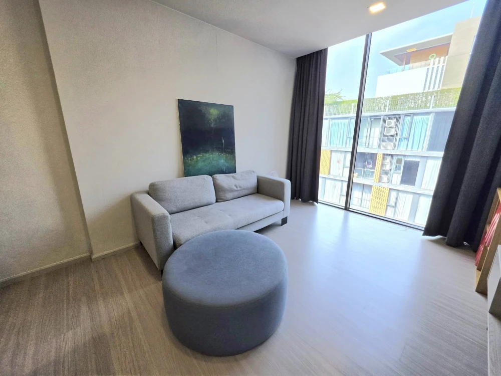 Urgent sale/rent Quintara Treehaus Sukhumvit 42, spacious room, usable area, great price, reserve now.
