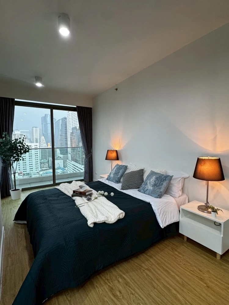 For sale: Siamese Surawong, beautiful city view, very spacious room. "A good home...is the beginning of a new chapter in life." Reserve now. images