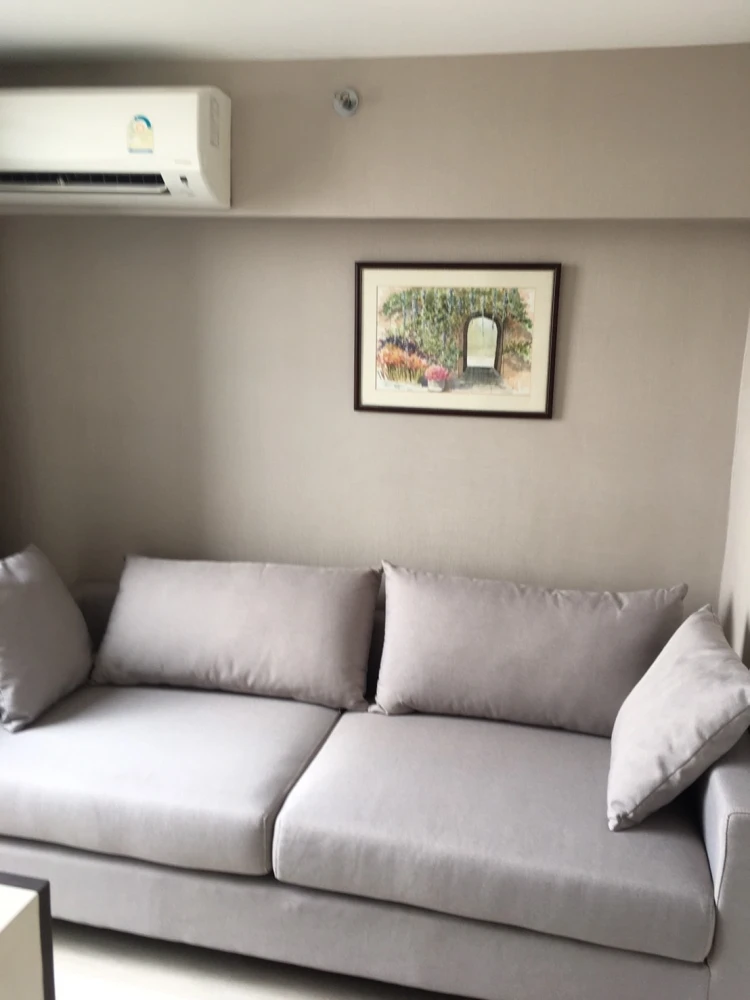 For sale: Knightsbridge Prime Sathorn. Spacious, high-floor unit with comfortable living space. Fully furnished with complete amenities. Book now befo