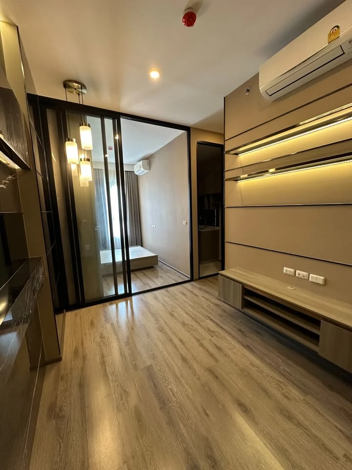 For sale or rent: Knightbridge Prime On Nut, fully decorated, using real marble, ceiling lights, line lights, great mood, very beautiful, reserve now.