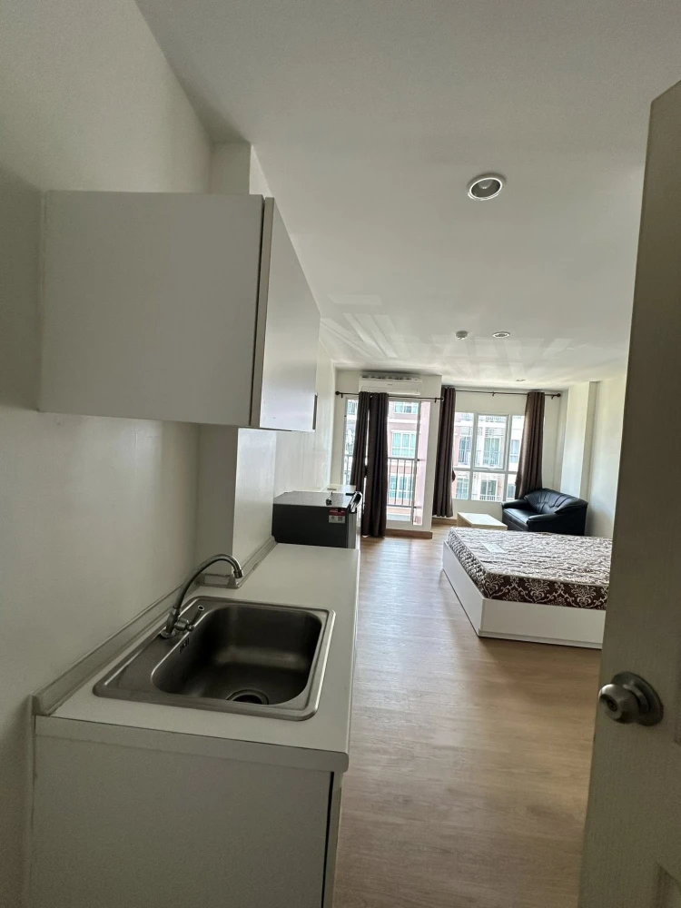 For sale: Miami Bangpu, Studio room, 25 sq.m., Building 16, 4th floor, fully furnished with appliances.