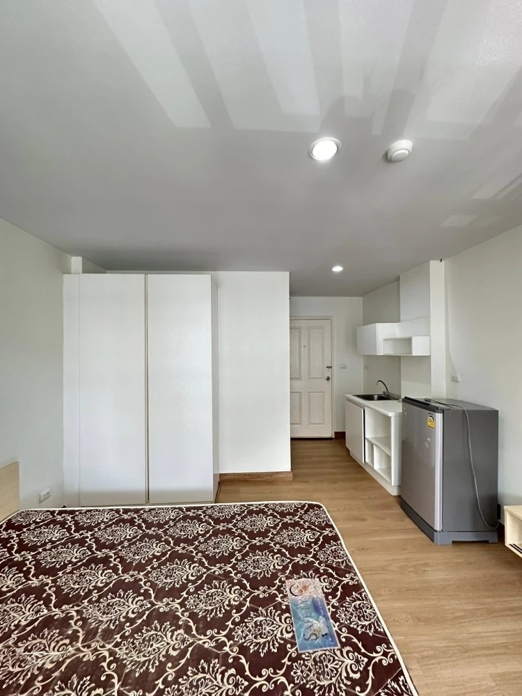 For sale: Miami Bangpu, Studio room, 25 sq.m., Building 16, 4th floor, fully furnished with appliances.