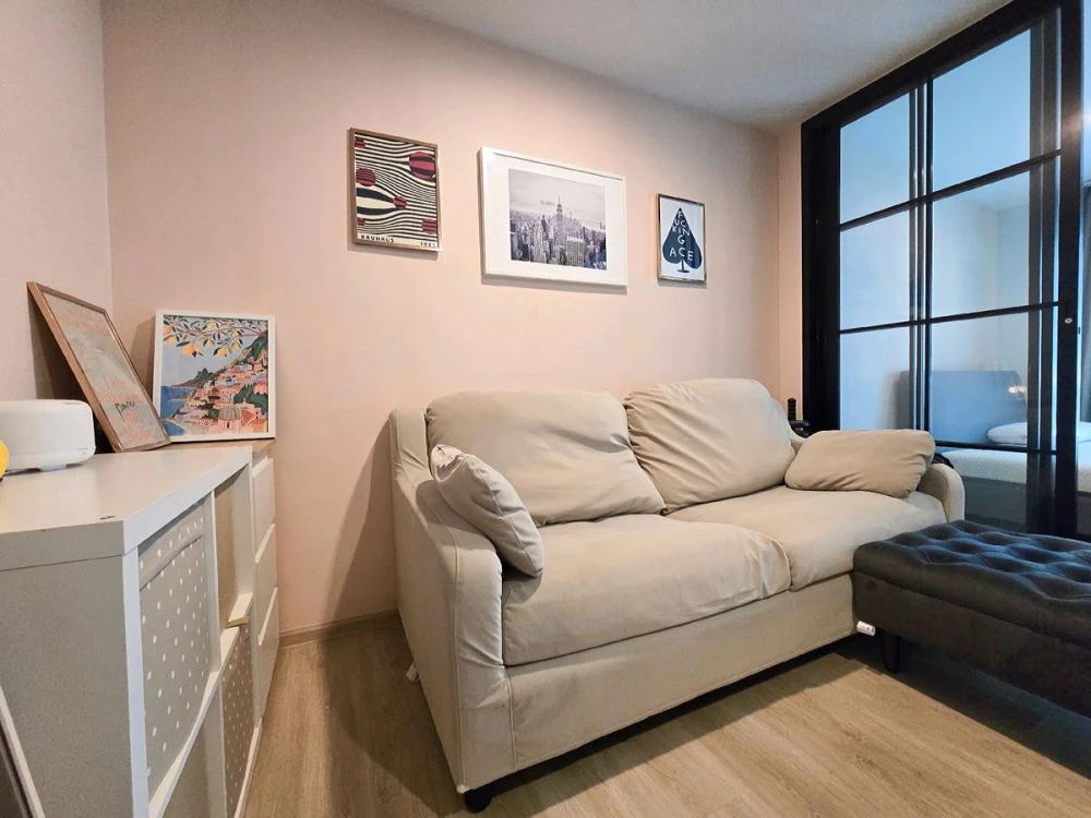 For sale: Rye Condominium, Talat Phlue, 5th floor. Beautifully decorated unit. Interested in owning one? Reserve yours now!
