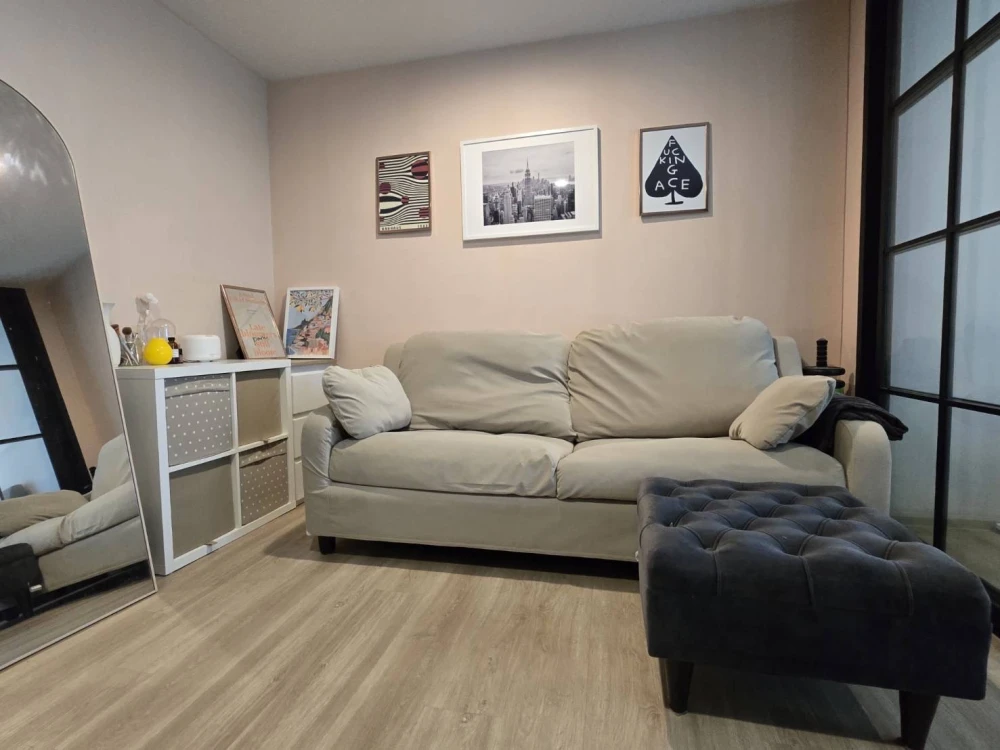 For sale: Rye Condominium, Talat Phlue, 5th floor. Beautifully decorated unit. Interested in owning one? Reserve yours now!