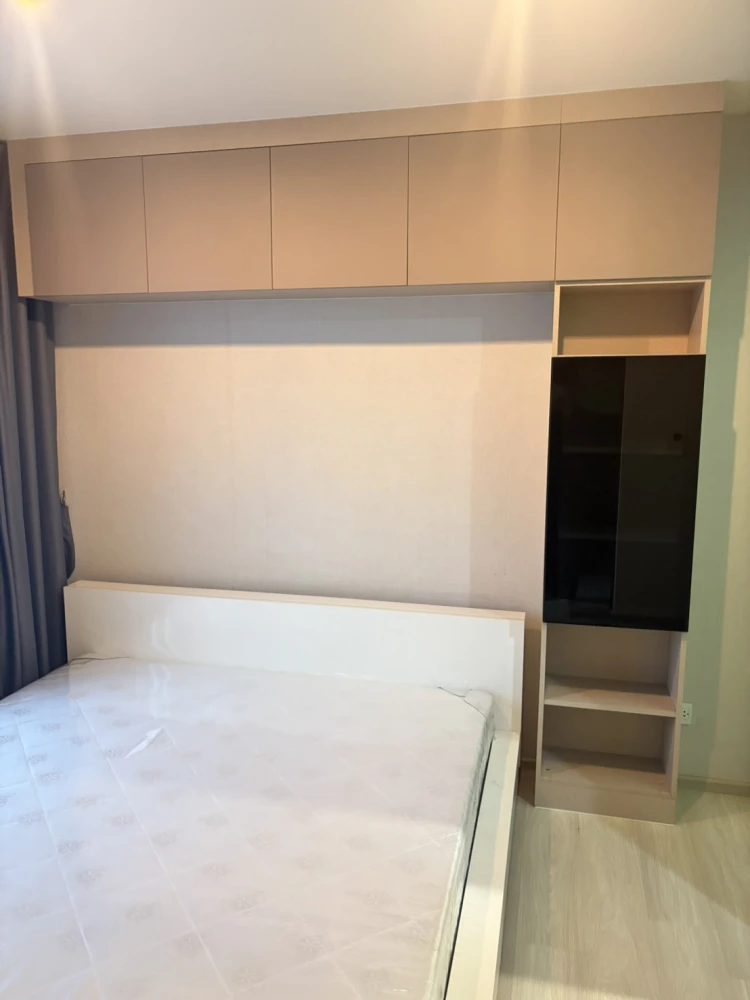 Sell Life Pinklao, 12th floor, pool view Complete facilities You can carry your bag and move in.