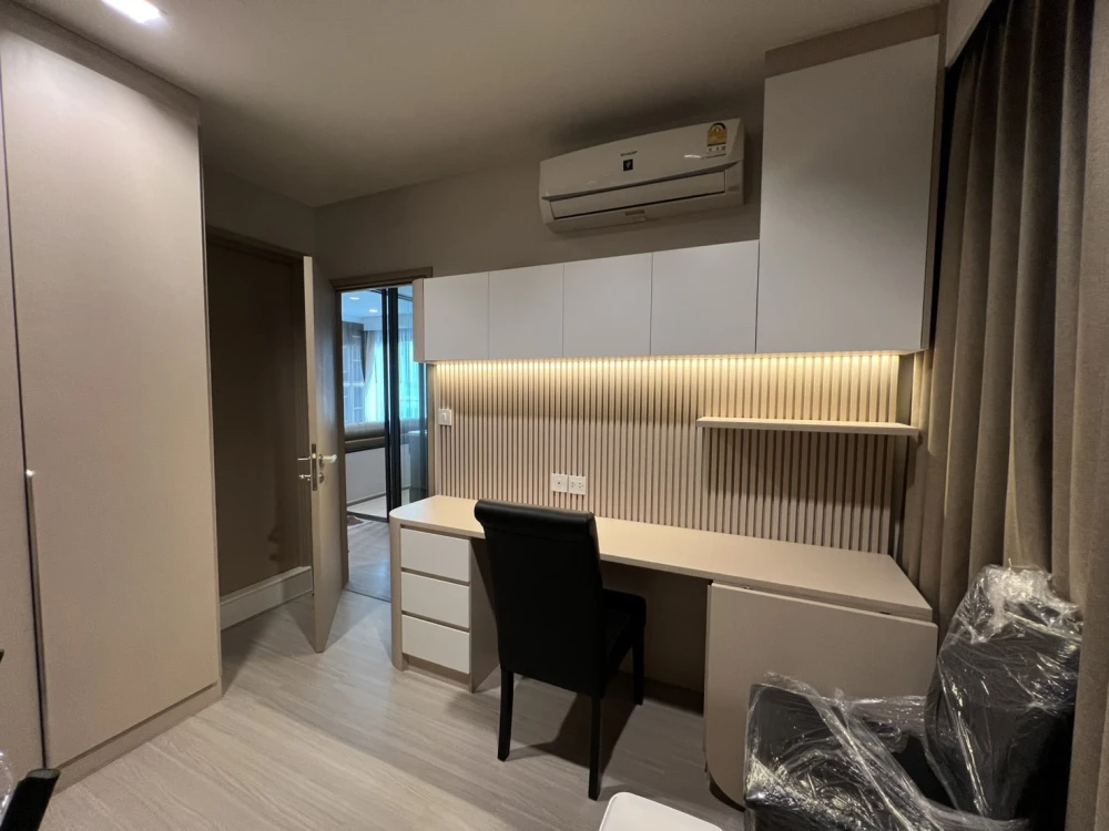 ขายด่วน!! คอนโด ไลฟ์ สาทร - เซียร์ร่า ห้องสวย บิ้วอินแนว Luxury- Modern สวยมาก พร้อมอยู่ จองเลย!!