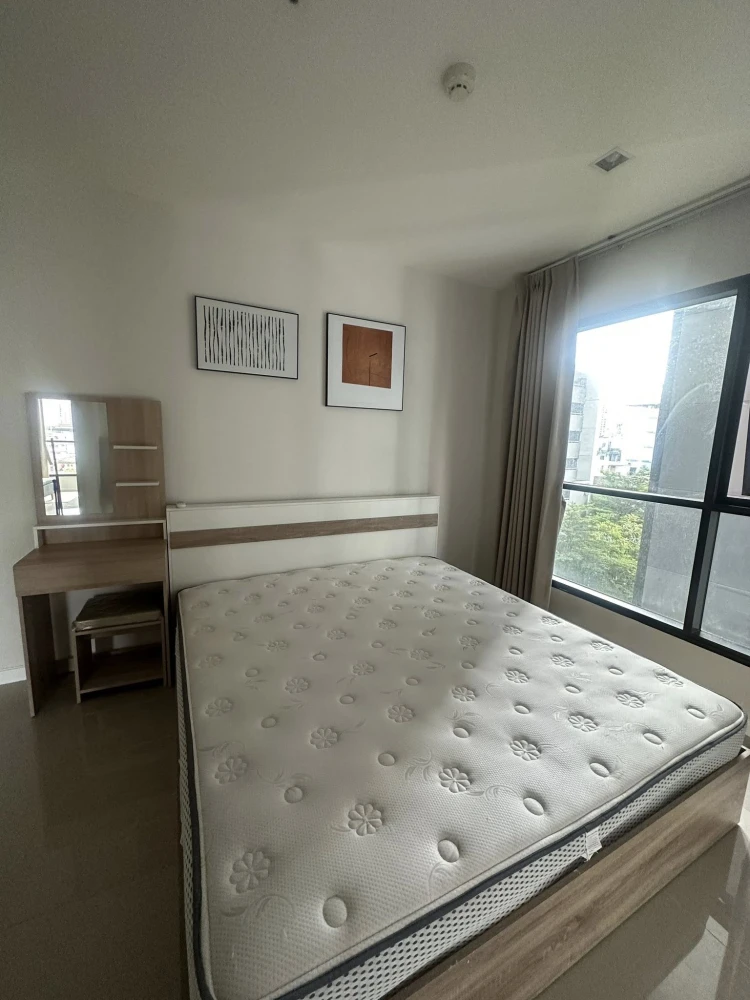 For sale or rent: Life Sukhumvit 48, 4th floor, spacious room, comfortable, not cramped, well-proportioned, reserve now before it's gone.