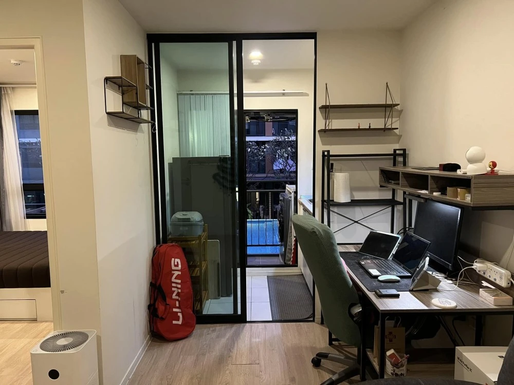 For sale: I Condo Green Space Sukhumvit 77, corner room, next to fire escape, swimming pool view, hurry and reserve before you miss out.