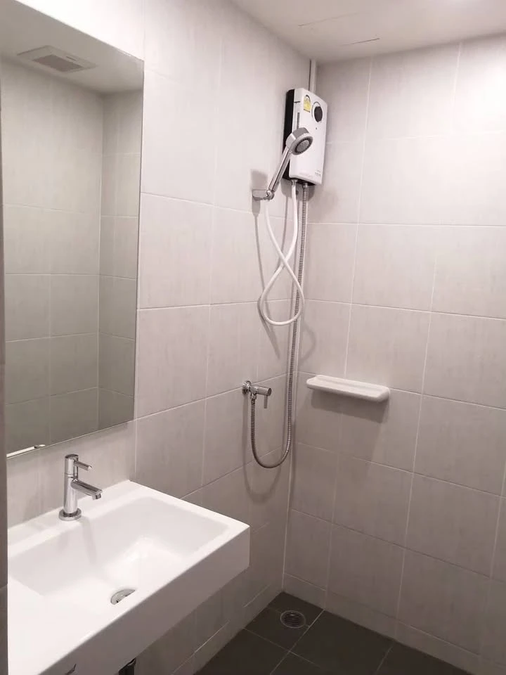 For sale: Icondo Green Space Sukhumvit 77, room with morning sun, no sun in the afternoon, complete with furniture and appliances. Must reserve like t