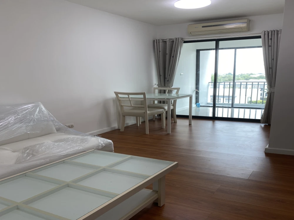 For sale: I Condo Ngamwongwan, open and comfortable view. Full facilities, reserve now quickly.