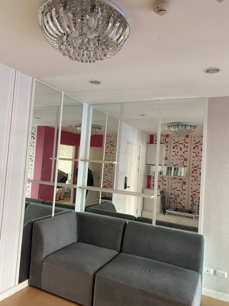 Selling icons for sanitary ware, 2 floors, high, good looking The view is open, not blocking, good direction, the room is not hot, the wind passes comfortably slowly