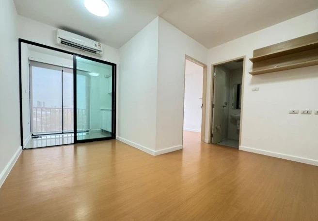 For sale: I Condo Sukhumvit 105, 6th floor, city view, fully furnished, nice to live in. Interested? Reserve now!