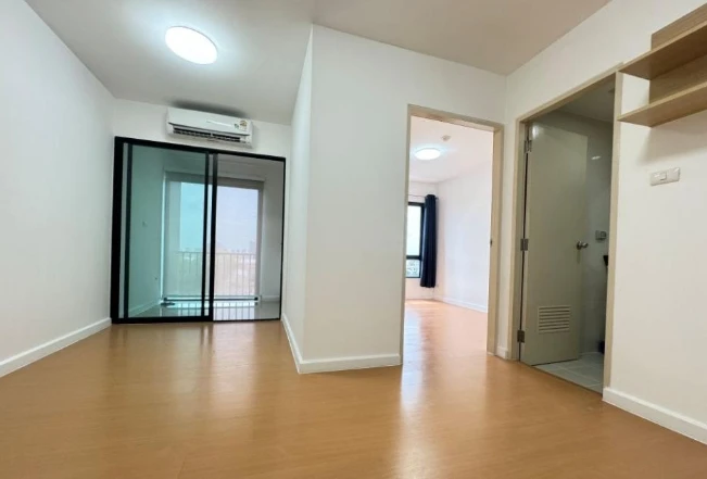 For sale: I Condo Sukhumvit 105, 6th floor, city view, fully furnished, nice to live in. Interested? Reserve now!