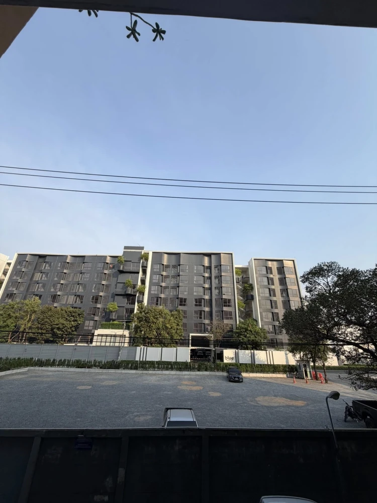 Selling iCondo Sukhumvit 105, Building A2, 2nd floor. Spacious unit, comfortable living space. Reserve now to secure your unit.