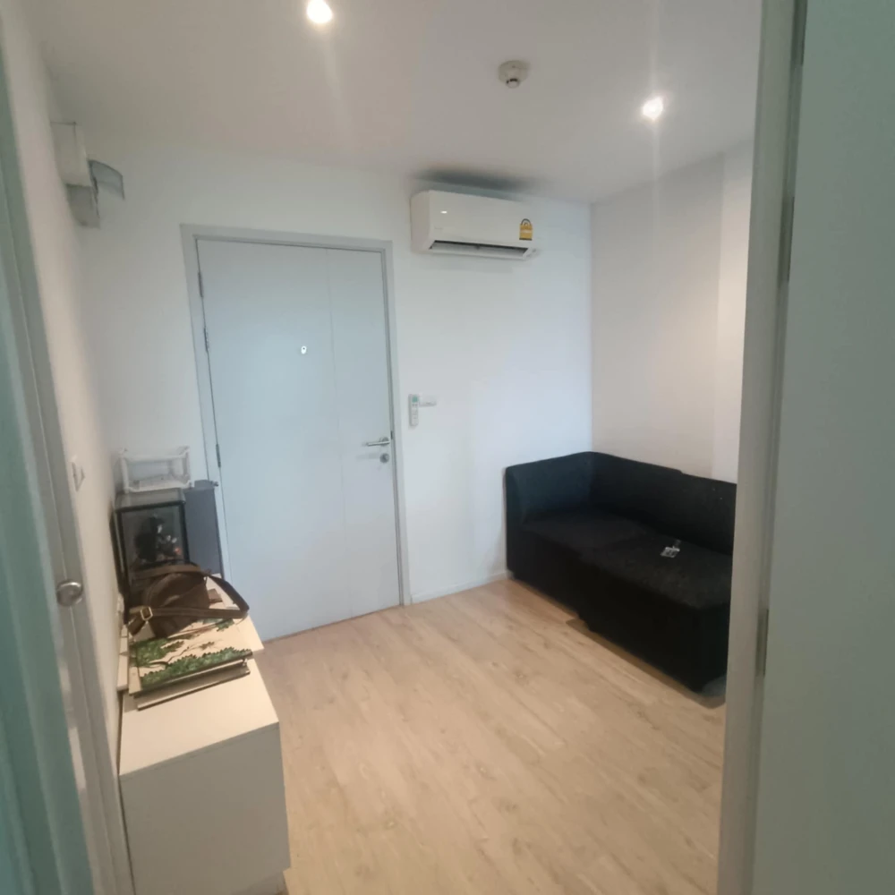 For sale: I Condo Seri Thai Green Space, 7th floor, area 24.51 sq m., well-proportioned rooms, must reserve.
