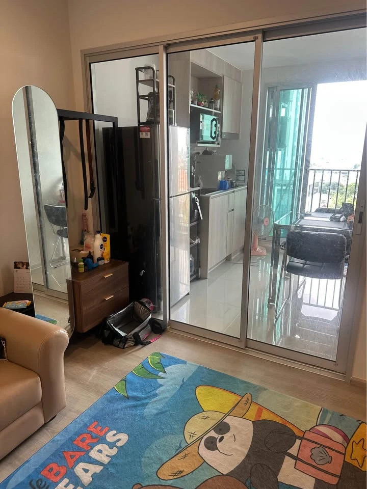 For sale: Ideo Charan 70 - Riverview, fully furnished, just bring your bags and you're ready to move in. Hurry and book before you miss out.