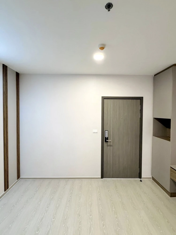 For sale: Ideo Tha Phra-Interchange condo, fully furnished and ready to move in. Just bring your personal belongings. Don't miss out!