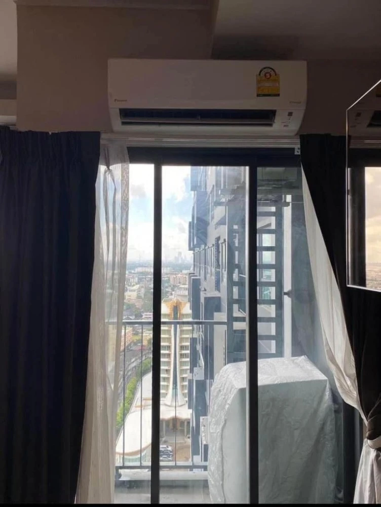 For sale: Ideo Sukhumvit 93, 23rd floor, very high, studio room, excellent city view. You can't miss this opportunity to reserve.