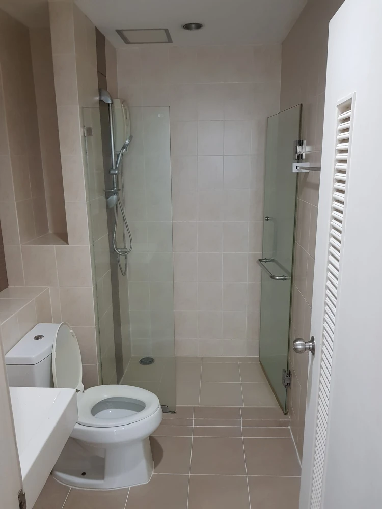 For sale: Ivy River Rat Burana, studio room, 30 sq m., furnished room, ready to move in, fully furnished, clean room, must reserve like this.