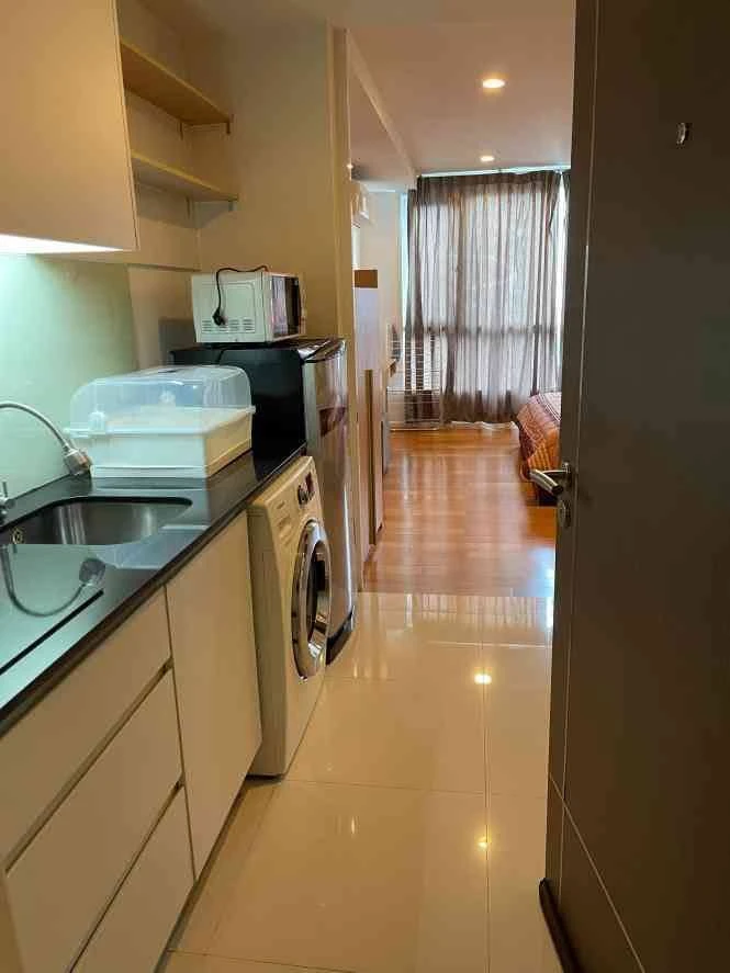 Condo for sale, 15 Sukhumvit Residences, ready to move in room complete facilities Hurry up to reserve it.