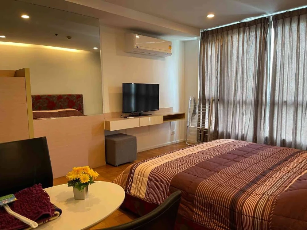 Condo for sale, 15 Sukhumvit Residences, ready to move in room complete facilities Hurry up to reserve it.