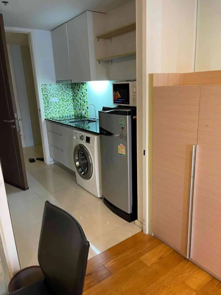 Condo for sale, 15 Sukhumvit Residences, ready to move in room complete facilities Hurry up to reserve it.