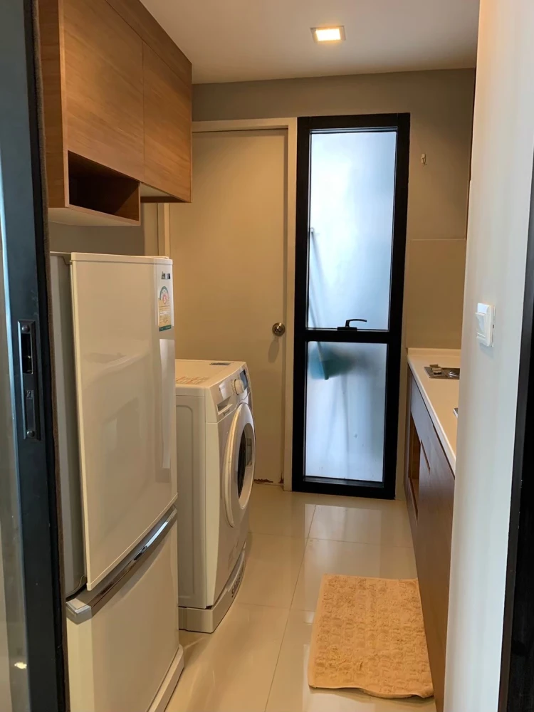 ขายคอนโด Abstracts Sukhumvit 66/1 ห้องมุม 2 ห้องนอน 2 ห้องน้ำ | วิวสระ มาจับมาจองเลยจ้า อย่าลพาด