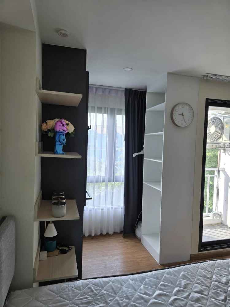 Condo for sale or rent: Arise Condo Ratchada 19, room with garage, 3rd floor, not high-rise, comes with a great price, buy quickly, don't miss out.
