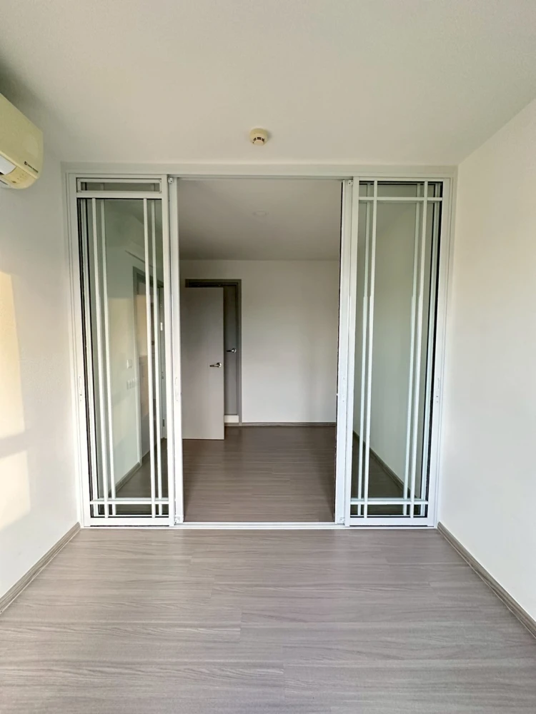 Condo for sale Aspire Sukhumvit-On Nut 2 bedrooms, 6th floor, beautiful view, fully furnished, come and own it.
