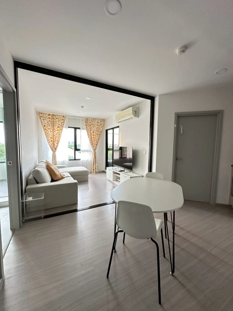 Condo for sale Aspire Sukhumvit-On Nut 2 bedrooms, 6th floor, beautiful view, fully furnished, come and own it.