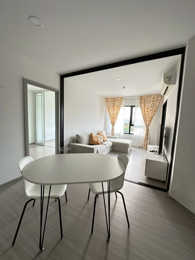 Condo for sale Aspire Sukhumvit-On Nut 2 bedrooms, 6th floor, beautiful view, fully furnished, come and own it.