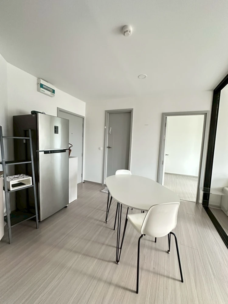 Condo for sale Aspire Sukhumvit-On Nut 2 bedrooms, 6th floor, beautiful view, fully furnished, come and own it.