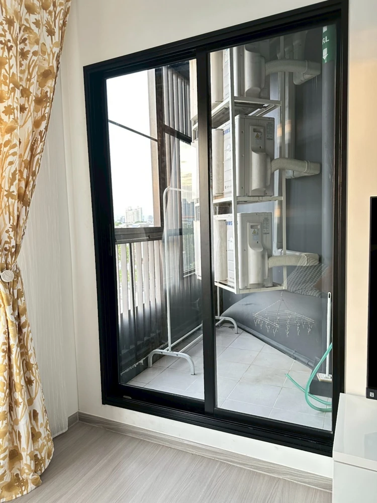 Condo for sale Aspire Sukhumvit-On Nut 2 bedrooms, 6th floor, beautiful view, fully furnished, come and own it.