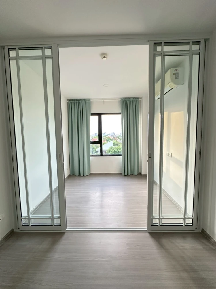 Condo for sale Aspire Sukhumvit-On Nut 2 bedrooms, 6th floor, beautiful view, fully furnished, come and own it.