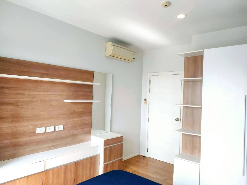 Condo for saleor rent, Blocs77, 26th floor, high view, comes with complete facilities, come and own it today.