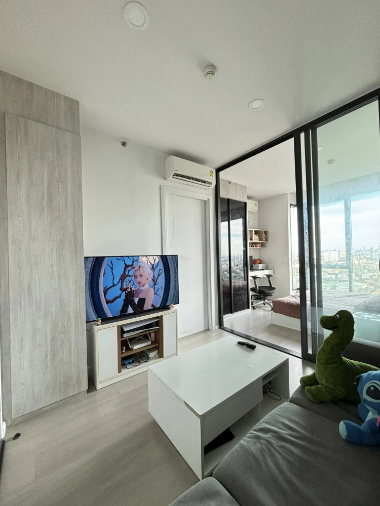 Condo for sale CIELA Sripatum, 1 bedroom, 1 bathroom, high view, complete with furniture + appliances. Reserve now.