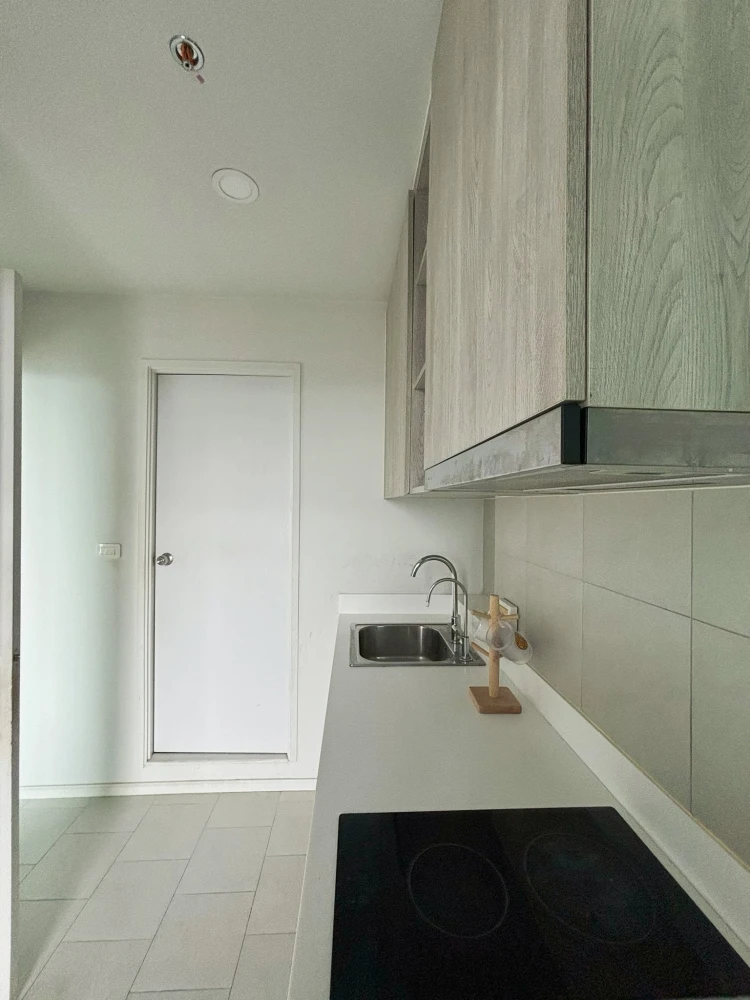 Condo for sale CIELA Sripatum, 1 bedroom, 1 bathroom, high view, complete with furniture + appliances. Reserve now.