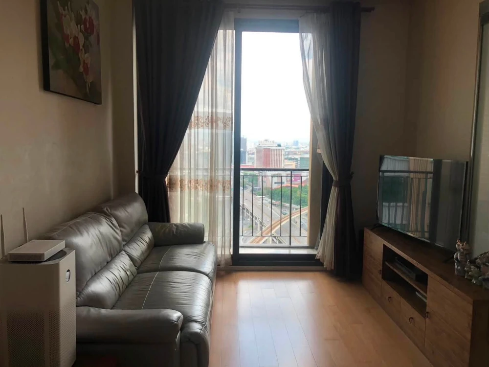 Condo for sale: Equinox Phahol-Vipha, 30th floor, North facing, with views of Central Ladprao and Chatuchak Park. High ceilings (2.9 meters). Buy now!