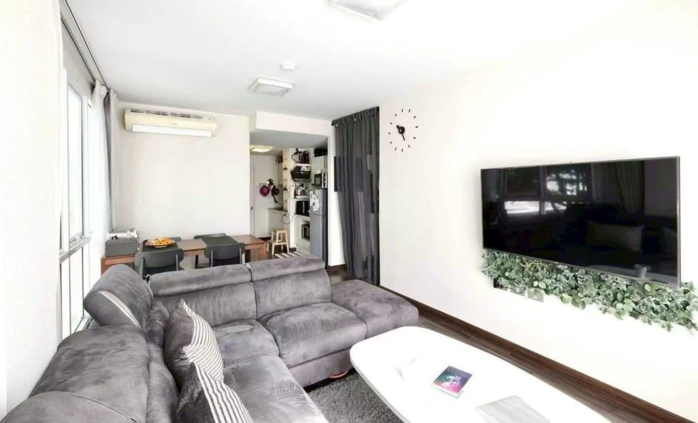 Condo for sale: Garden Asoke-Rama9, large room, comfortable living, lots of usable space. If you don't book, you'll regret it later.