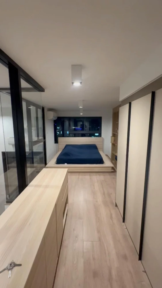 Condo for sale IDEO Asoke-Rama 9, nice room, comes with lots of usable space, come and reserve now, don't wait.