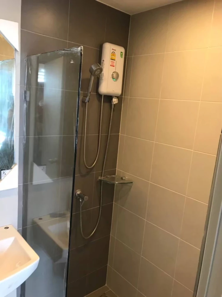 Condo for sale, Ideo Mobi Sukhumvit Eastgate, 25th floor, high view, comes with complete facilities, reserve now.