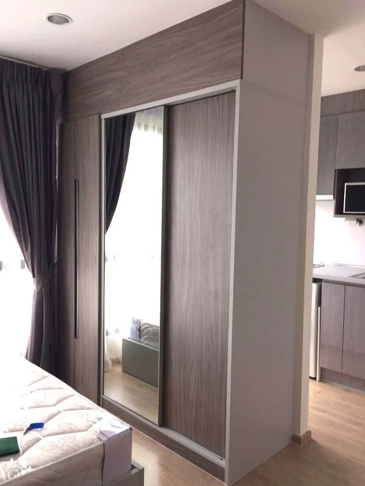 Condo for sale, Ideo Sathorn Thapra, ready to move in, complete facilities, 28th floor, high view, buy now.