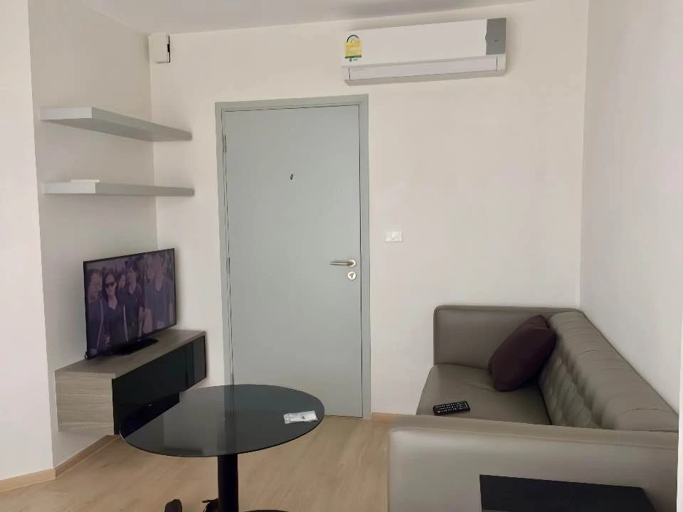 Condo for sale, Ideo Sathorn Thapra, ready to move in, complete facilities, 28th floor, high view, buy now.